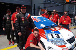 Trevor Keene and team in the pits during the 2006 Nurburgring 24 hour race